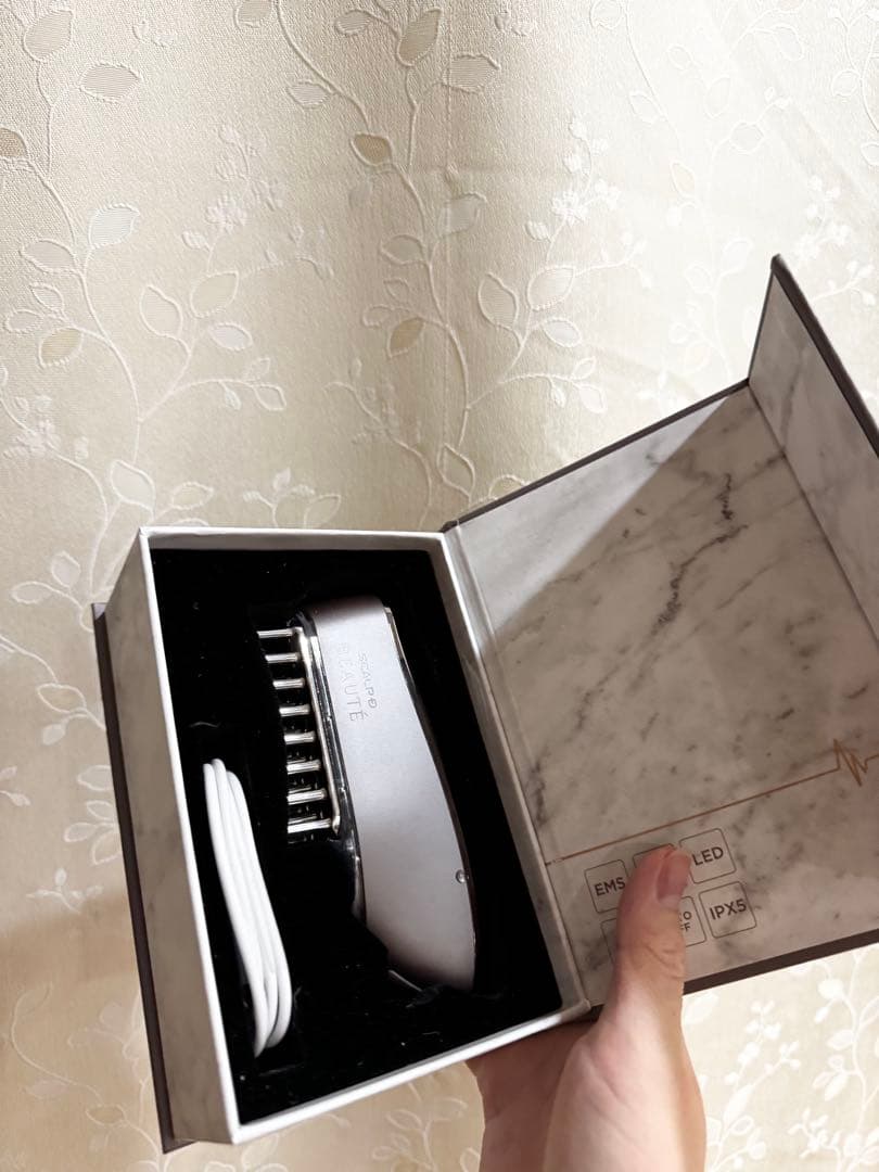 美顔器　スカルプDボーテ　電気ブラシ 医師監修】スカルプ電気ブラシ|スカルプD ボーテ公式サイト| アンファー