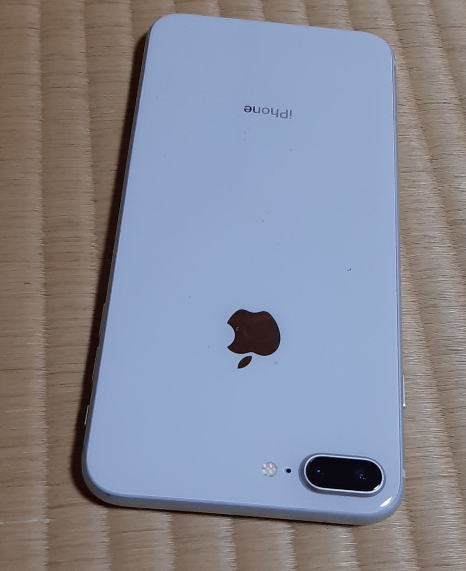 iPhone8 256GB Simフリー SIMロック解除済 iphone8 64gb simロック解除